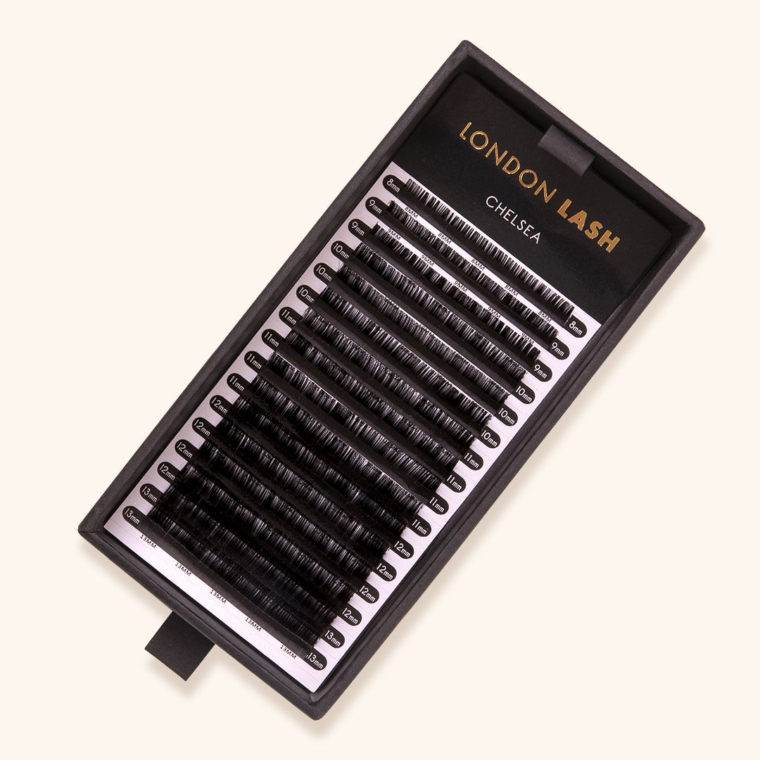 Mega Volume Chelsea Lashes 0.05