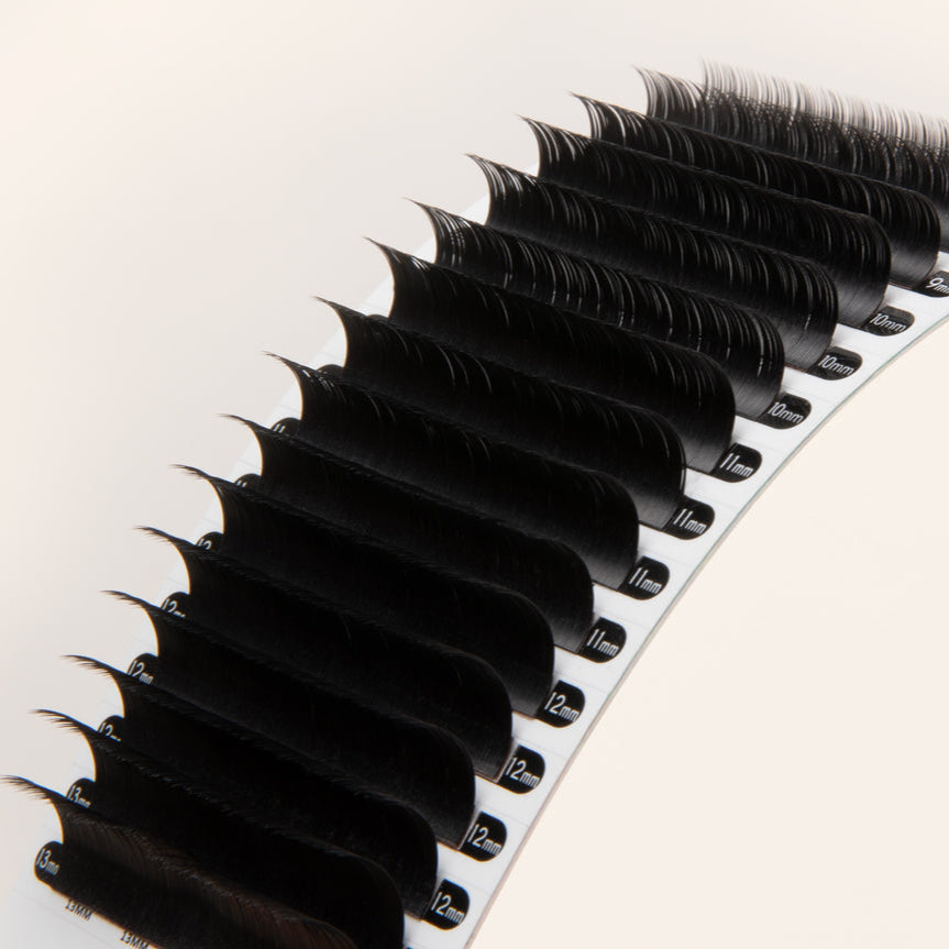 Classic Chelsea Lashes 0.15