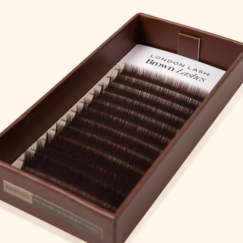 Braune Wimpern – Espresso Kollektion