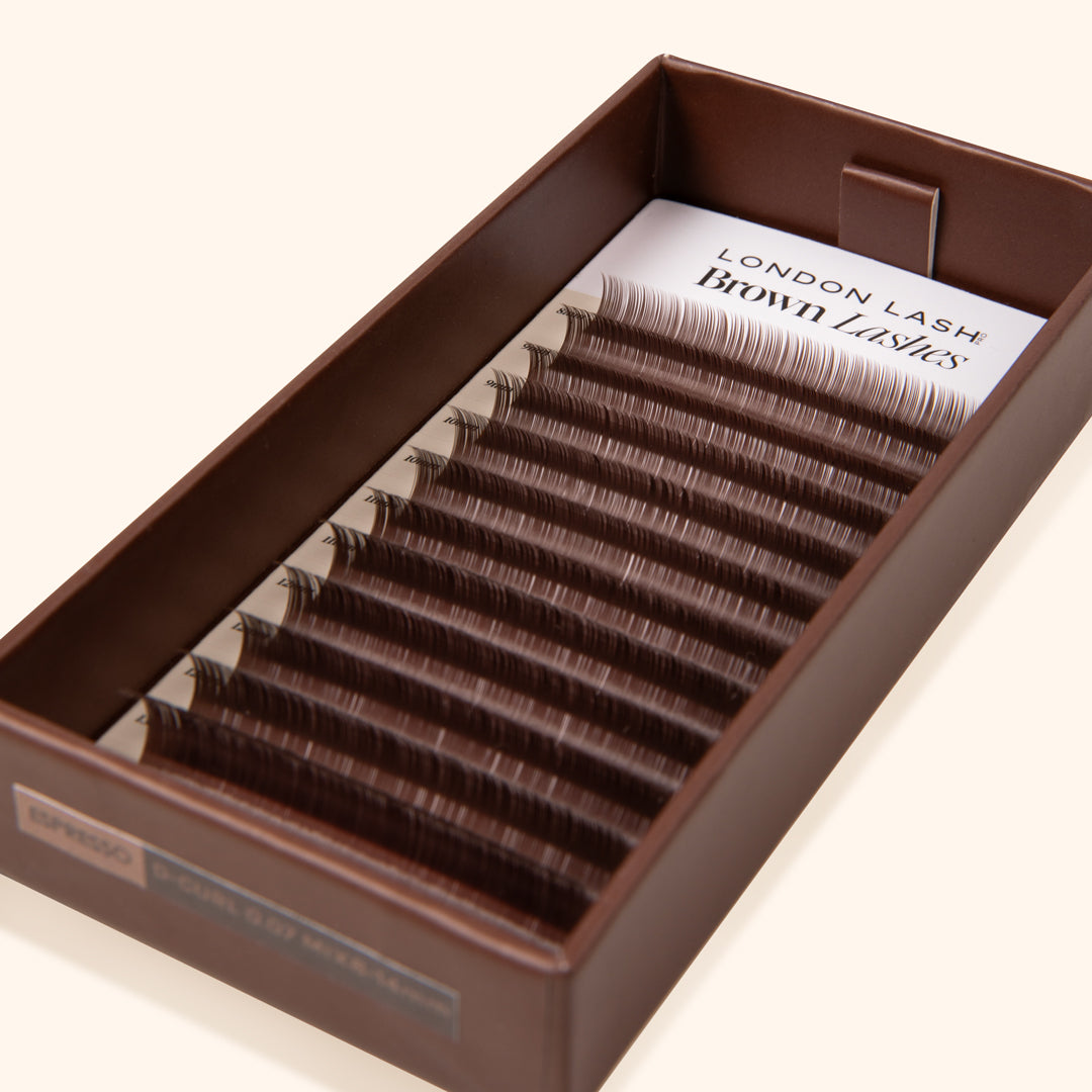 Braune Wimpern – Espresso Kollektion