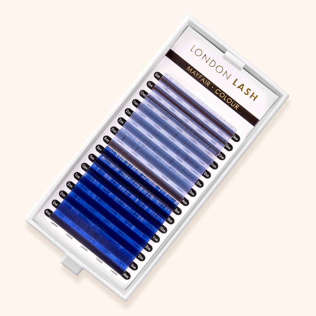 Mayfair Lashes in Himmelblau/Blau