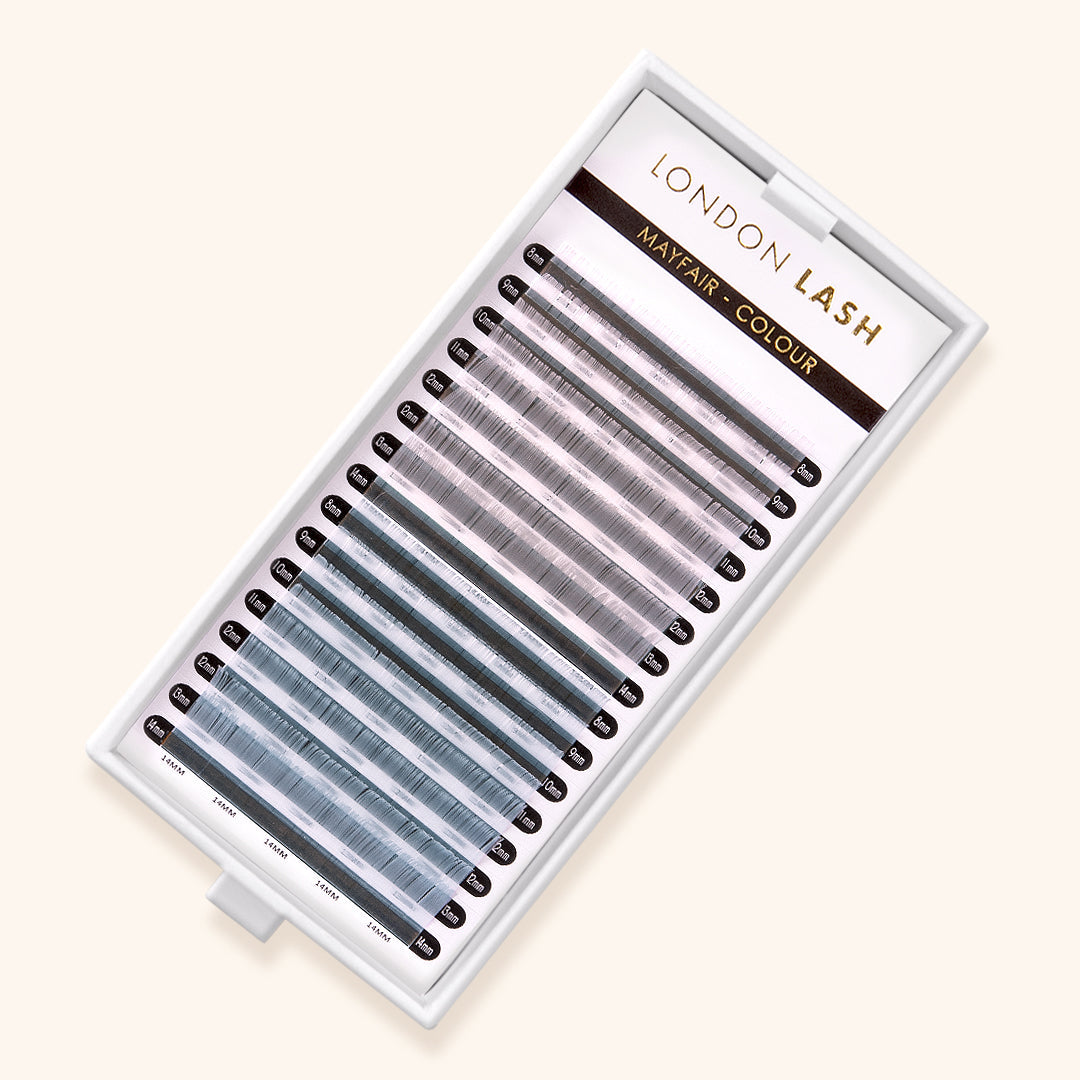 Mayfair Lashes in Silber/Hellblau