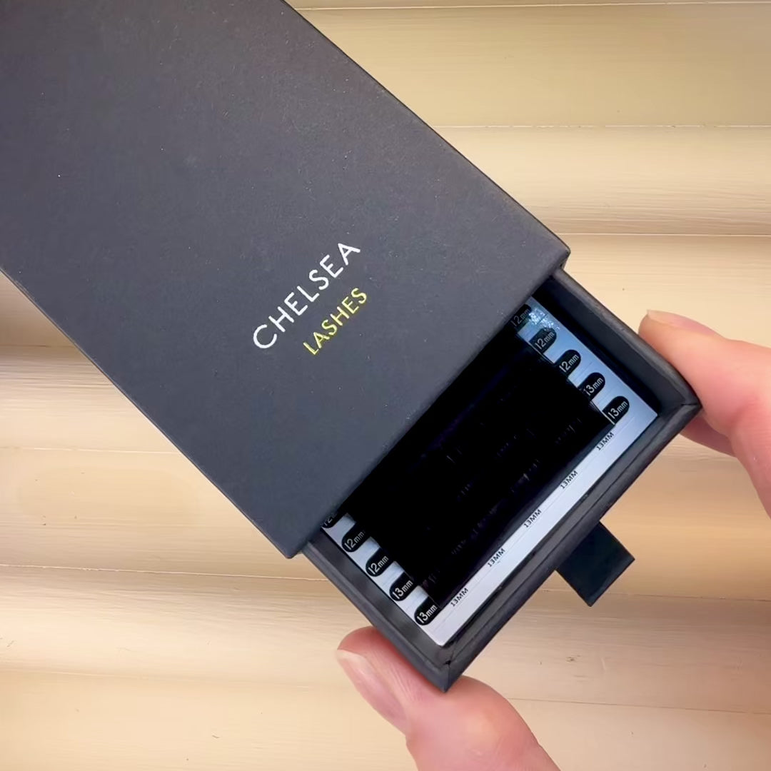 Volume Chelsea Lashes 0.07
